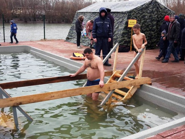 18 и 19 января 2019 года в Краснодаре прошли «крещенские купания» 