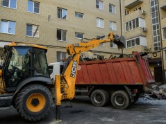 Продолжаются аварийно-восстановительные в доме по ул. Российской, 267/6