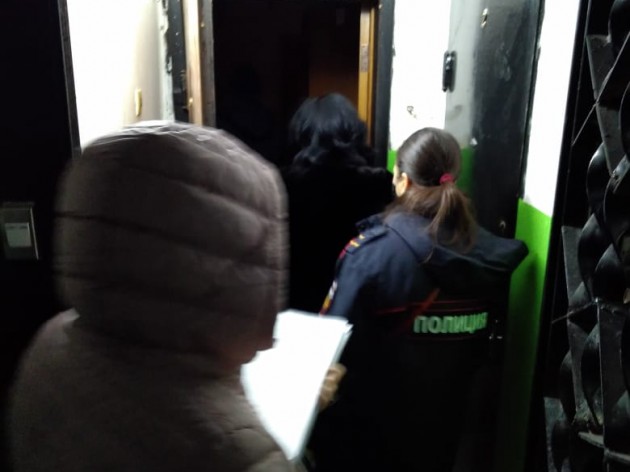 На территории муниципального образования город Краснодар проведён рейд по безопасному проживанию детей в многодетных и неблагополучных семьях