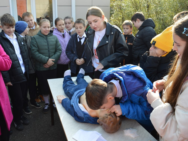 Открытый урок по основам безопасности в СОШ № 61 им. Героя Советского Союза Д. Лавриненко