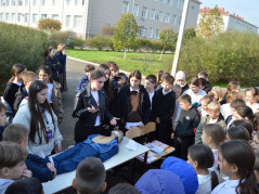 Открытый урок по основам безопасности в СОШ № 61 им. Героя Советского Союза Д. Лавриненко