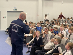 Занятия в МАОУ СОШ № 74